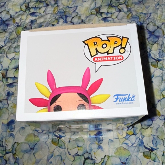 Funko Pop! Louise Itty Bitty Ditty Committee Vinyl Figure - Picture 6 of 6